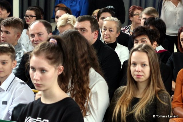 2015-10-16-105402-canon eos 700d